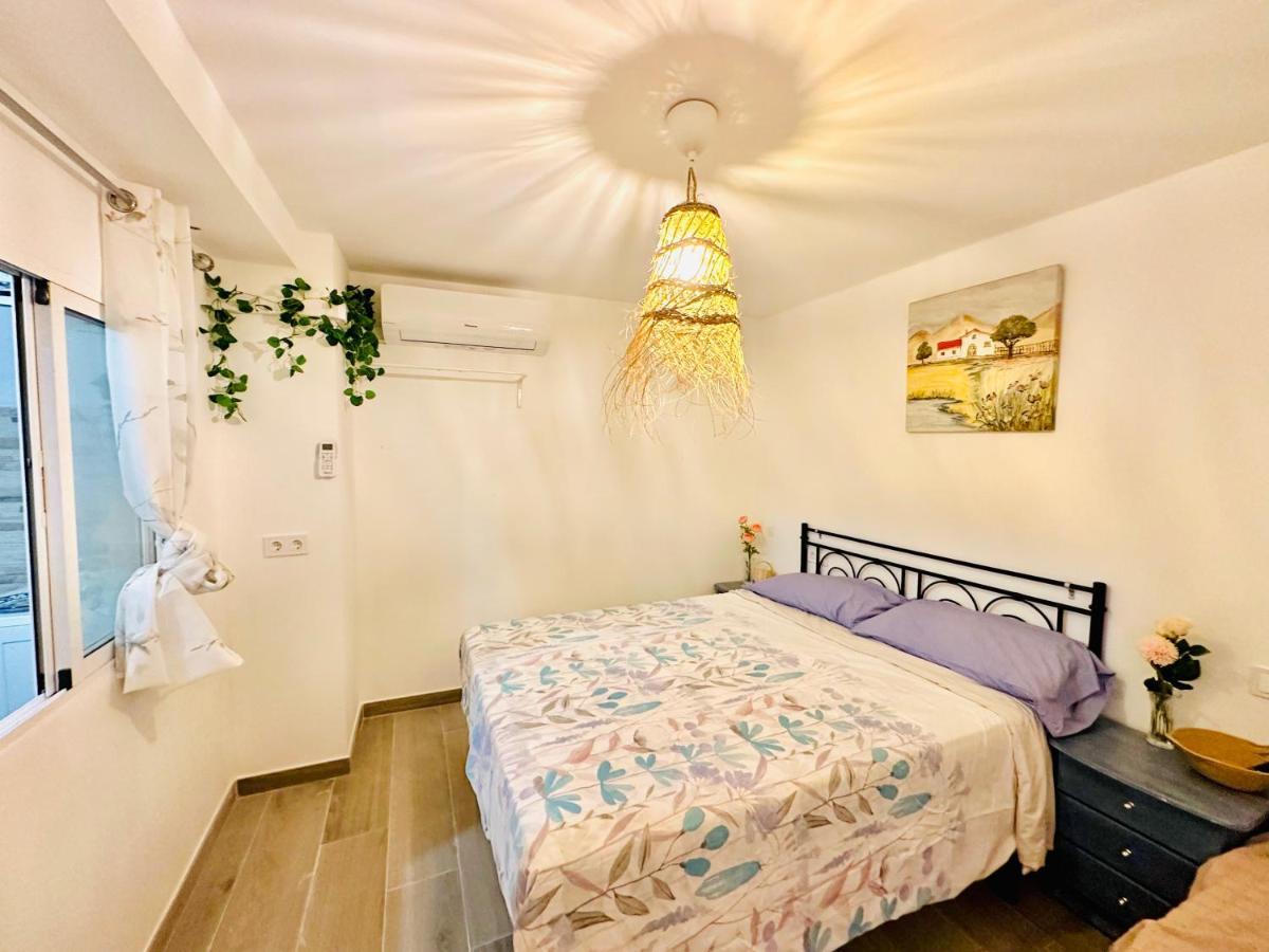 Sol Apartamentos Malaga Centro Dış mekan fotoğraf